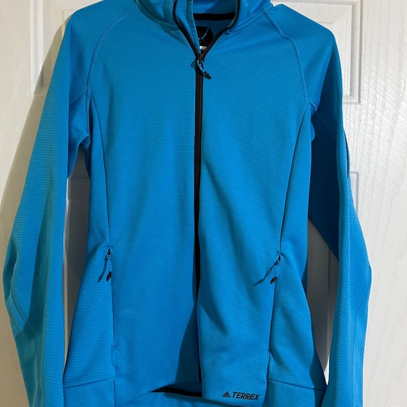 Adidas Terrex Jacket - Picture 1 of 4